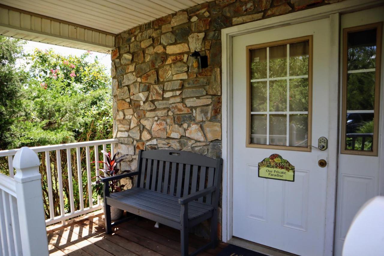 Our Private Paradise Chatham Exterior foto